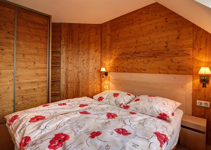 Family Apartments Hotel Kukučka - Tatranská Lomnica